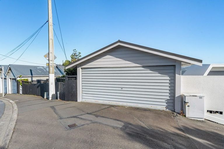 Photo of property in 9 Maida Vale Road, Roseneath, Wellington, 6011