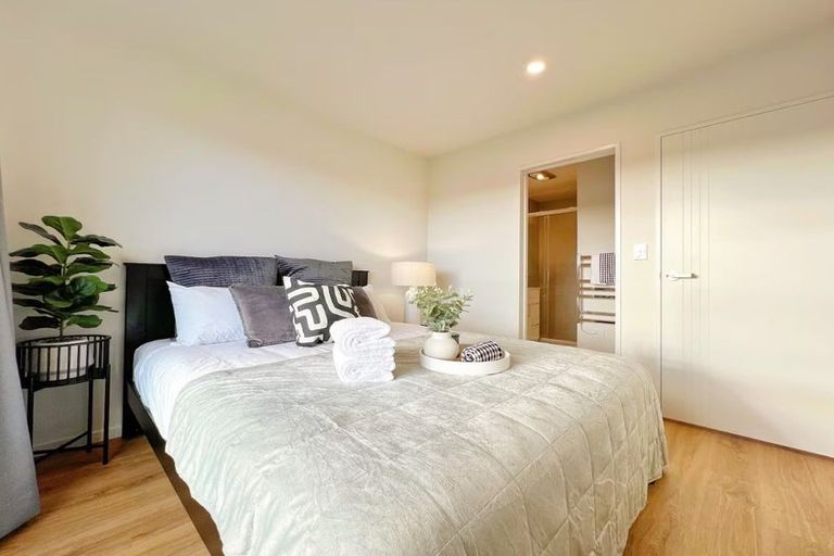 Photo of property in 321d Pakuranga Road, Pakuranga Heights, Auckland, 2010