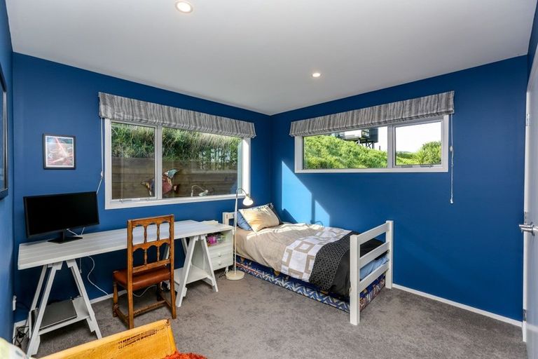 Photo of property in 12c Shearer Drive, Oakura, 4314