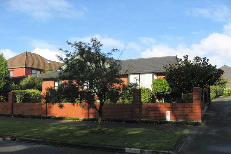 Photo of property in 56 Corfe Street, Ilam, Christchurch, 8041