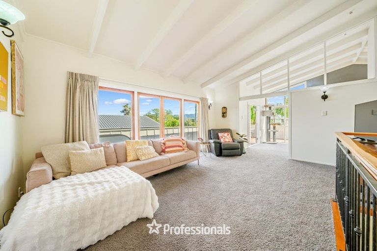 Photo of property in 215 Whites Line East, Waiwhetu, Lower Hutt, 5010