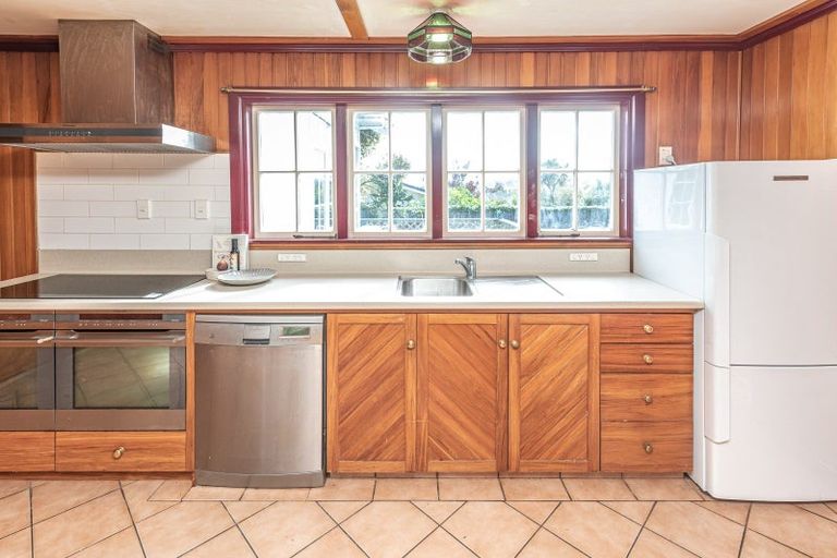 Photo of property in 5 Tawa Street, Gonville, Whanganui, 4501