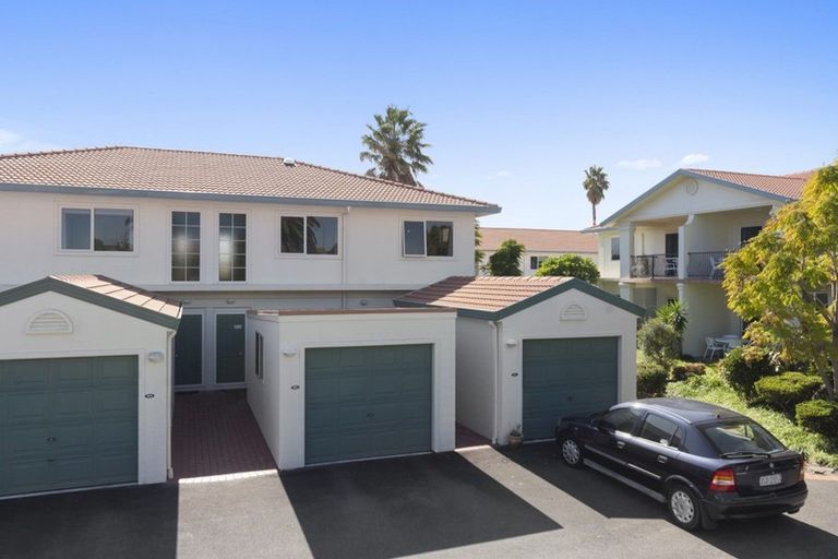 Photo of property in 52/111 Santa Monica Drive, Papamoa Beach, Papamoa, 3118
