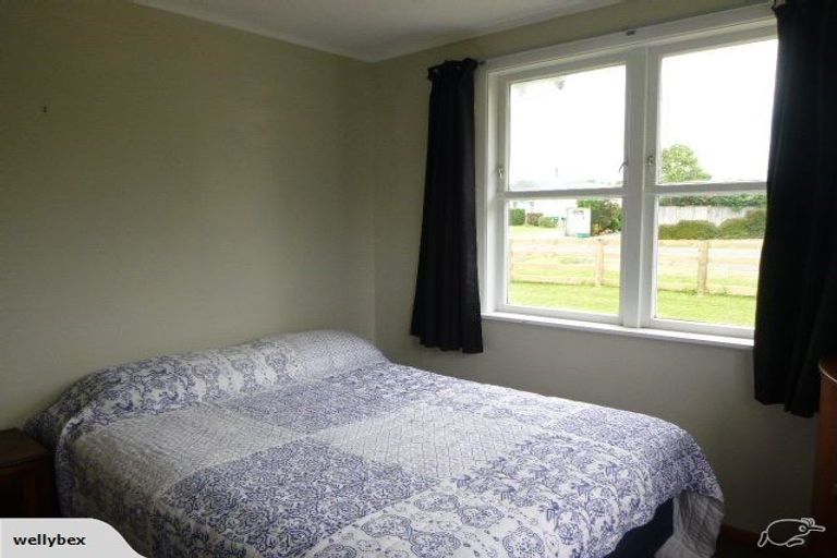 Photo of property in 1 Julyan Street, Shannon, 4821