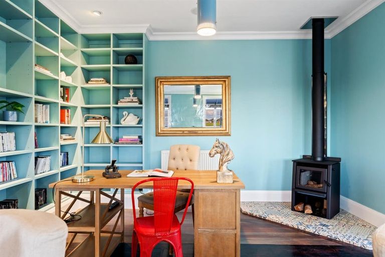 Photo of property in 203 Cape Rodney Road, Leigh, 0985