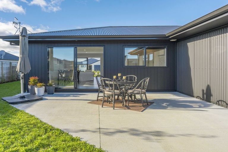 Photo of property in 10 Uku Way, Wharewaka, Taupo, 3330