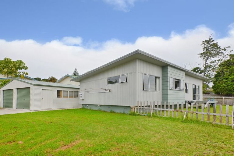 Photo of property in 2a Raewyn Street, Morningside, Whangarei, 0110