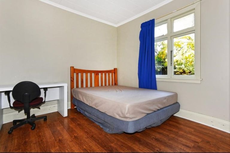 Photo of property in 9 Gibson Drive, Hornby, Christchurch, 8042
