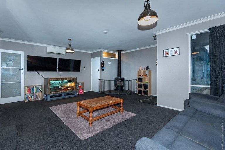 Photo of property in 20 Greenock Street, Redwood, Christchurch, 8051