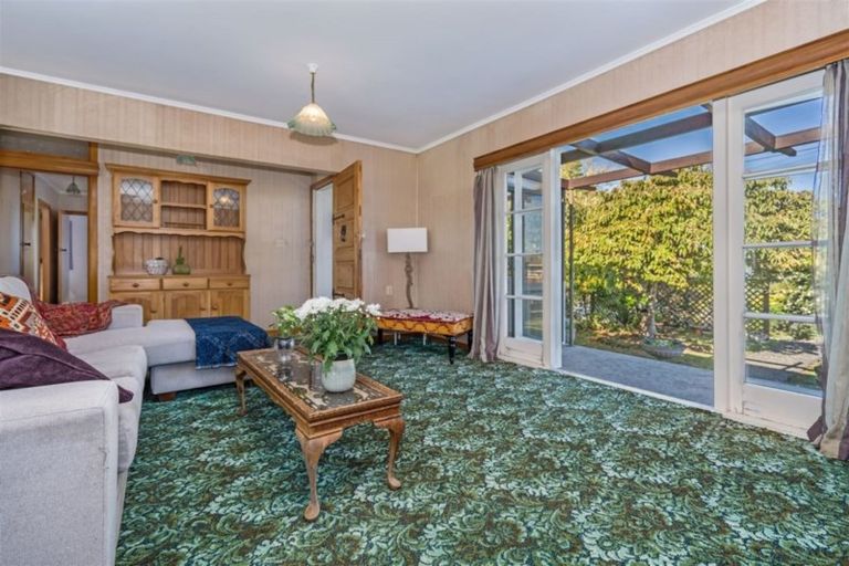 Photo of property in 12 Old Onerahi Road, Onerahi, Whangarei, 0110