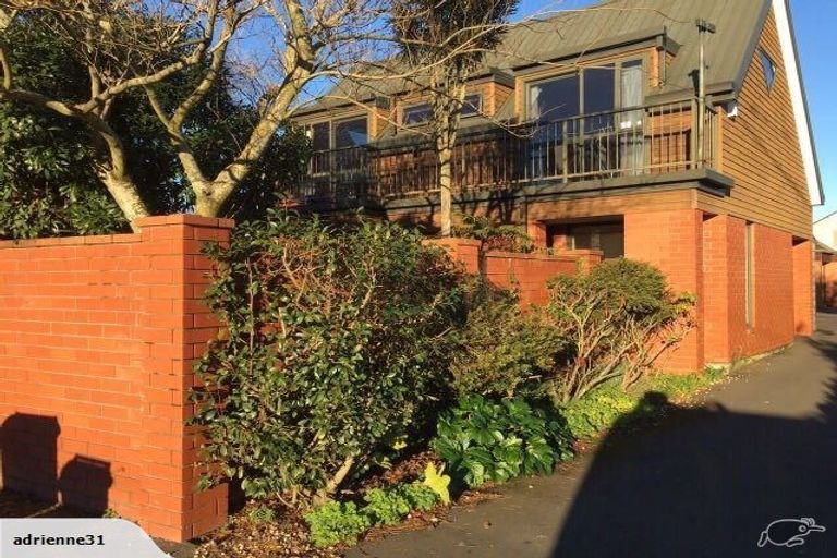 Photo of property in 16 Greers Road, Ilam, Christchurch, 8041