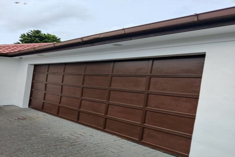 Photo of property in 35 Seneca Court, Golflands, Auckland, 2013