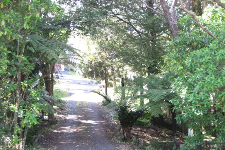 Photo of property in 15 Upland Road, Huia, Auckland, 0604