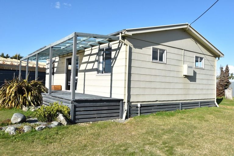 Photo of property in 18 Hunter Crescent, Twizel, 7901
