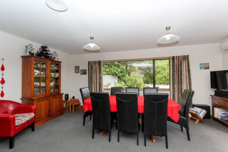 Photo of property in 157a Heta Road, Highlands Park, New Plymouth, 4312