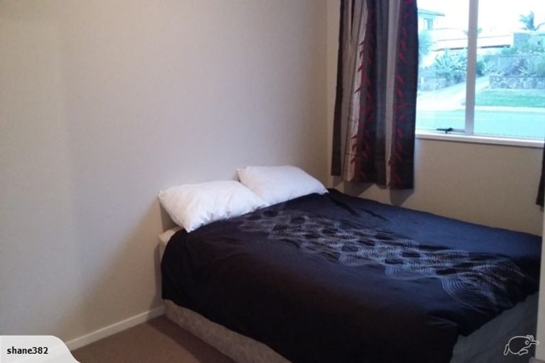 Photo of property in 1105 Papamoa Beach Road, Papamoa Beach, Papamoa, 3118