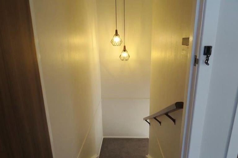 Photo of property in 1/390 Saint Aubyn, Moturoa, New Plymouth, 4310