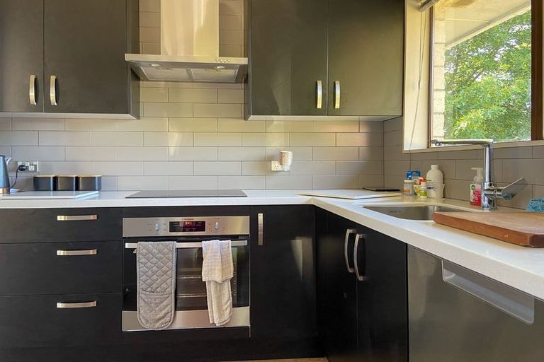 Photo of property in 14 Mckellar Place, Hornby, Christchurch, 8042