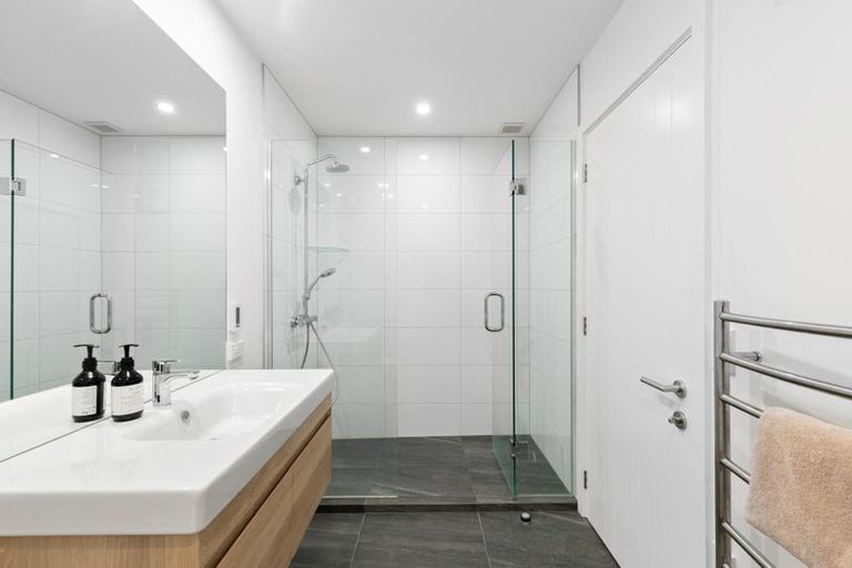 Photo of property in 56 Middleton Road, Frankton, Queenstown, 9300