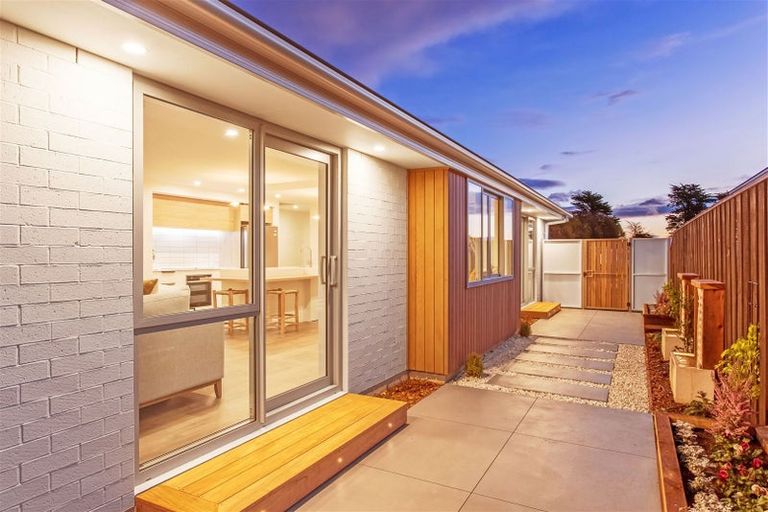 Photo of property in 85 Leistrella Road, Hoon Hay, Christchurch, 8025