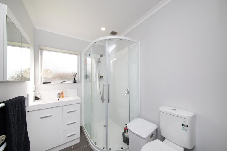 Photo of property in 73 Herbert Avenue, Cloverlea, Palmerston North, 4412