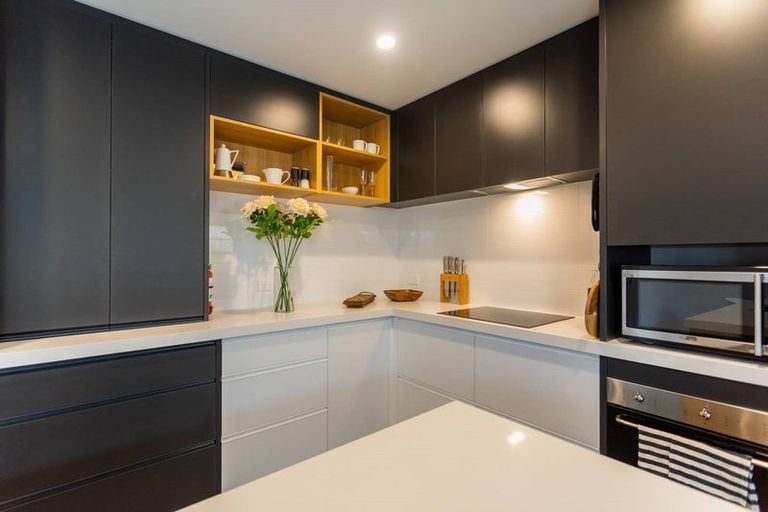 Photo of property in 41 Nobilo Road, Kumeu, 0810