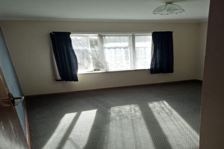 Photo of property in 4/64 Gibbons Street, Ebdentown, Upper Hutt, 5018