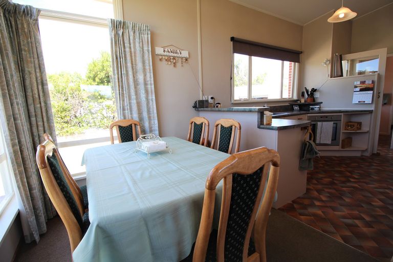 Photo of property in 108 Russell Street, Alexandra, 9320