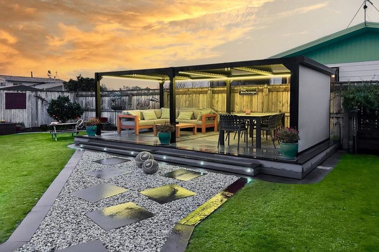 Photo of property in 11 Matipo Place, Edgecumbe, 3120