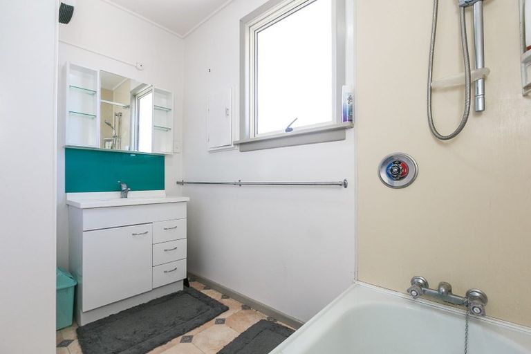 Photo of property in 15 Nile Street, Saint Clair, Dunedin, 9012