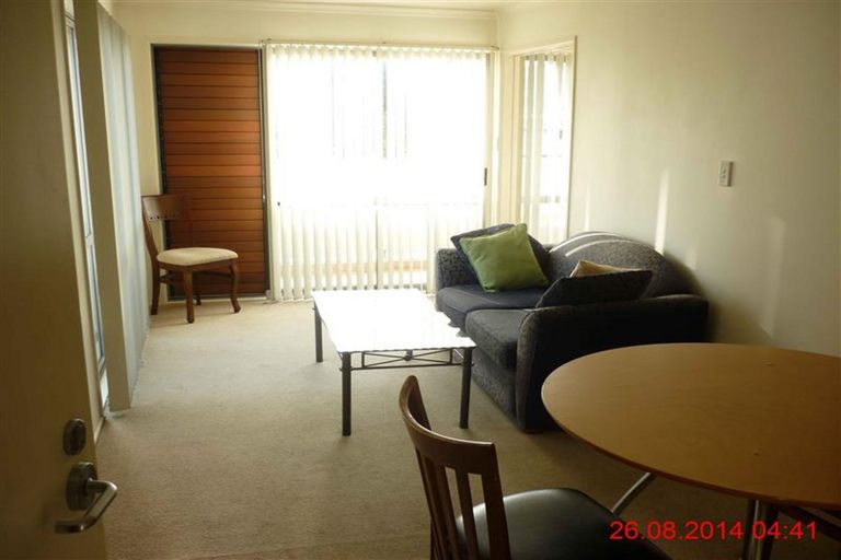 Photo of property in 11c/30 Westward Ho, Glen Eden, Auckland, 0602