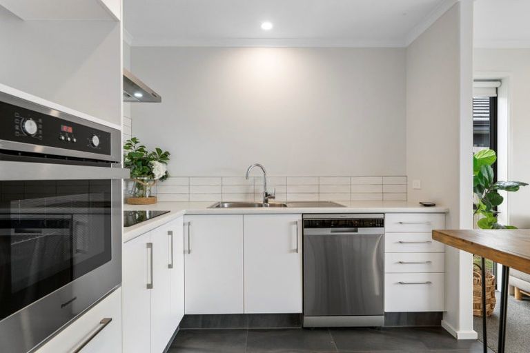 Photo of property in 88 Union Drive, Papamoa, 3118