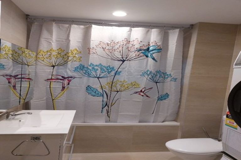 Photo of property in 8/767 Beach Road, Browns Bay, Auckland, 0630