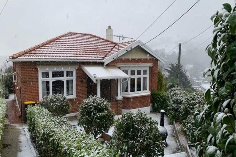 Photo of property in 19 Mataora Road, Kenmure, Dunedin, 9011