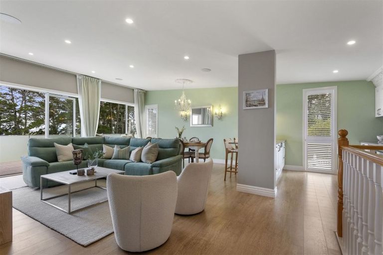 Photo of property in 50 Rawene Road, Birkenhead, Auckland, 0626