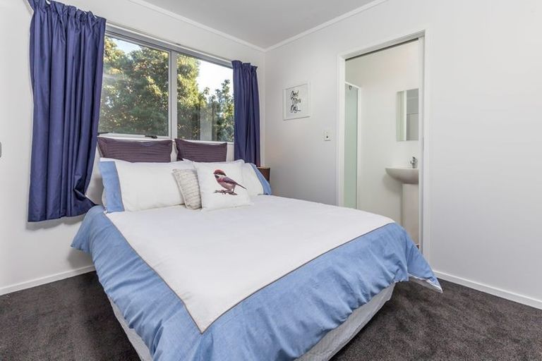 Photo of property in 325/26 Morningside Drive, Morningside, Auckland, 1025