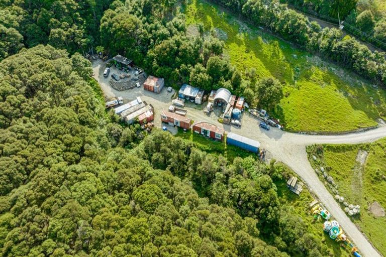 Photo of property in 22-30 Kay Road, Swanson, Auckland, 0614