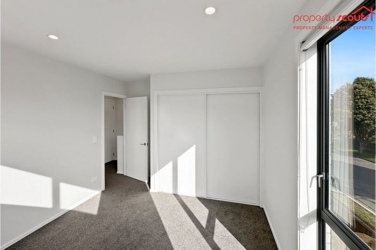 Photo of property in 2/16 Sladden Street, Naenae, Lower Hutt, 5011