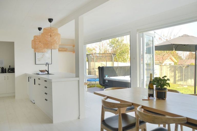 Photo of property in 25 Richmond Avenue, Richmond Heights, Taupo, 3330