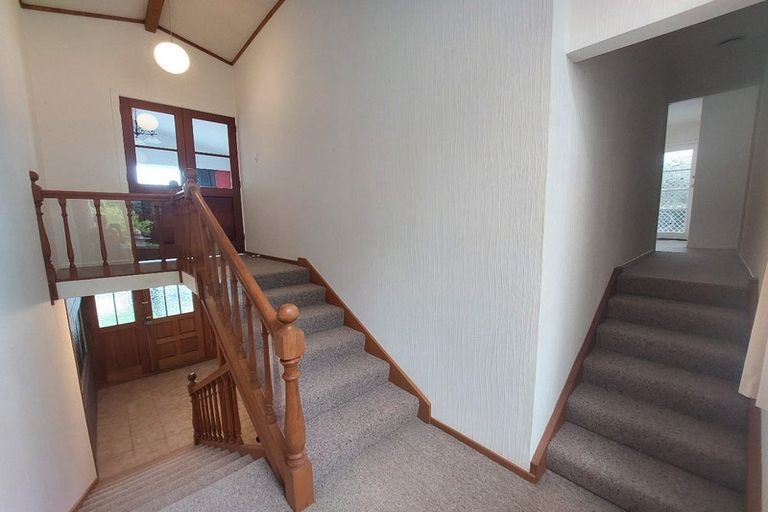 Photo of property in 134g Huatoki Street, Frankleigh Park, New Plymouth, 4310