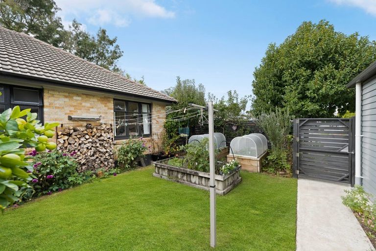 Photo of property in 27 Nixon Street, Hamilton East, Hamilton, 3216