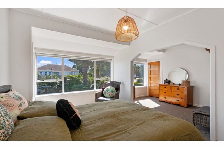 Photo of property in 18 Garvins Road, Hornby, Christchurch, 8042