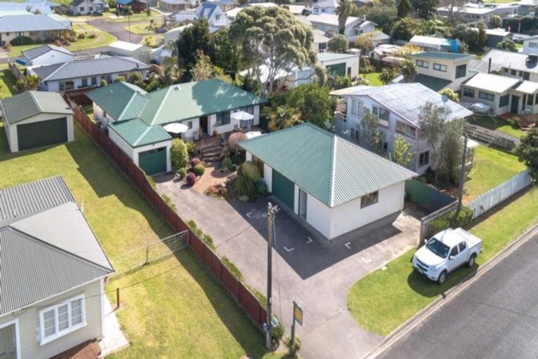Photo of property in 244 Cook Drive, Whitianga, 3510
