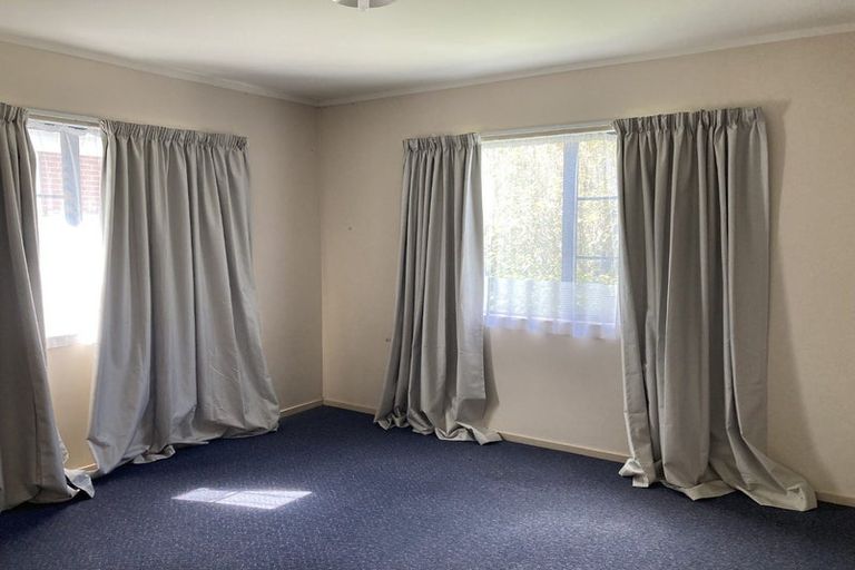 Photo of property in 12 Tralee Place, Hillcrest, Hamilton, 3216