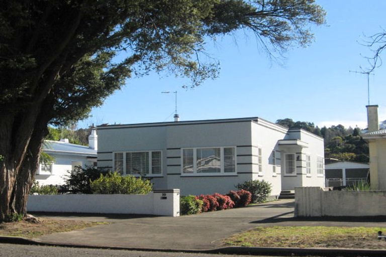Photo of property in 12 Carnell Street, Napier South, Napier, 4110