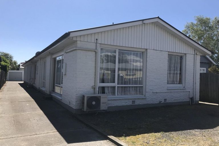 Photo of property in 51 Whitmore Street, Edgeware, Christchurch, 8013