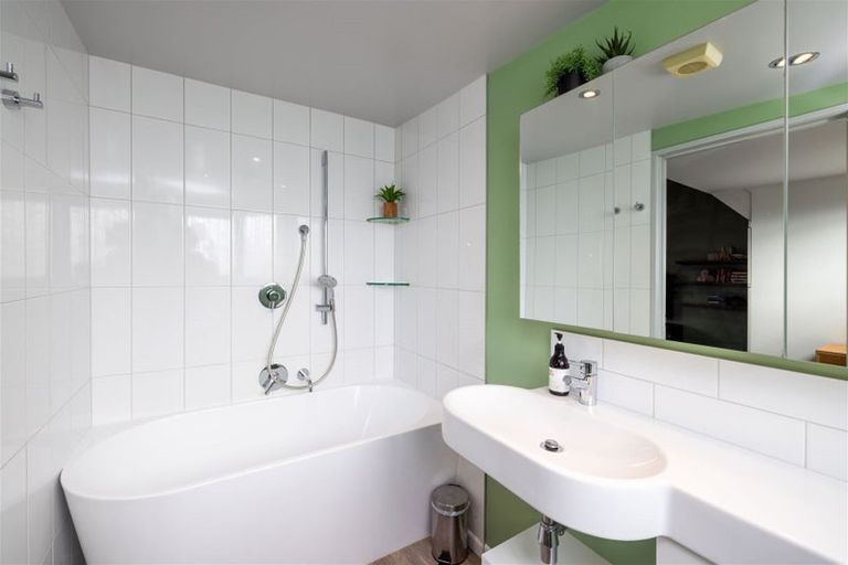 Photo of property in 68 Penruddock Rise, Westmorland, Christchurch, 8025