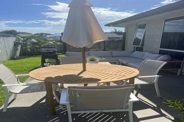 Photo of property in 76a Topaz Drive, Papamoa Beach, Papamoa, 3118