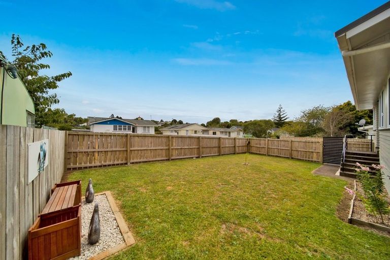 Photo of property in 19 Grenville Street, Marfell, New Plymouth, 4310