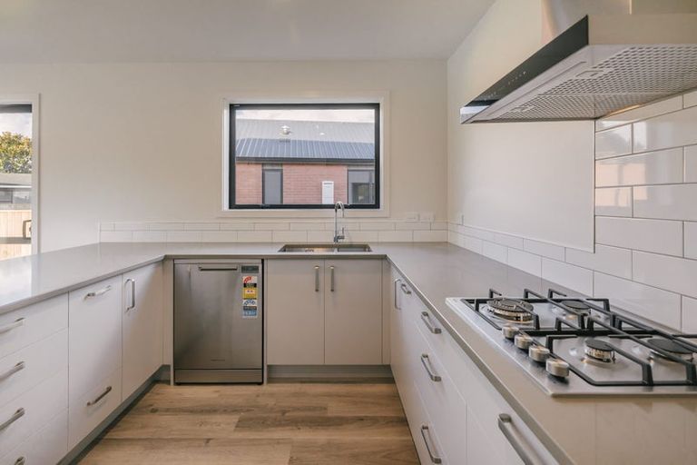 Photo of property in 5 Cypress Way, Levin, 5510